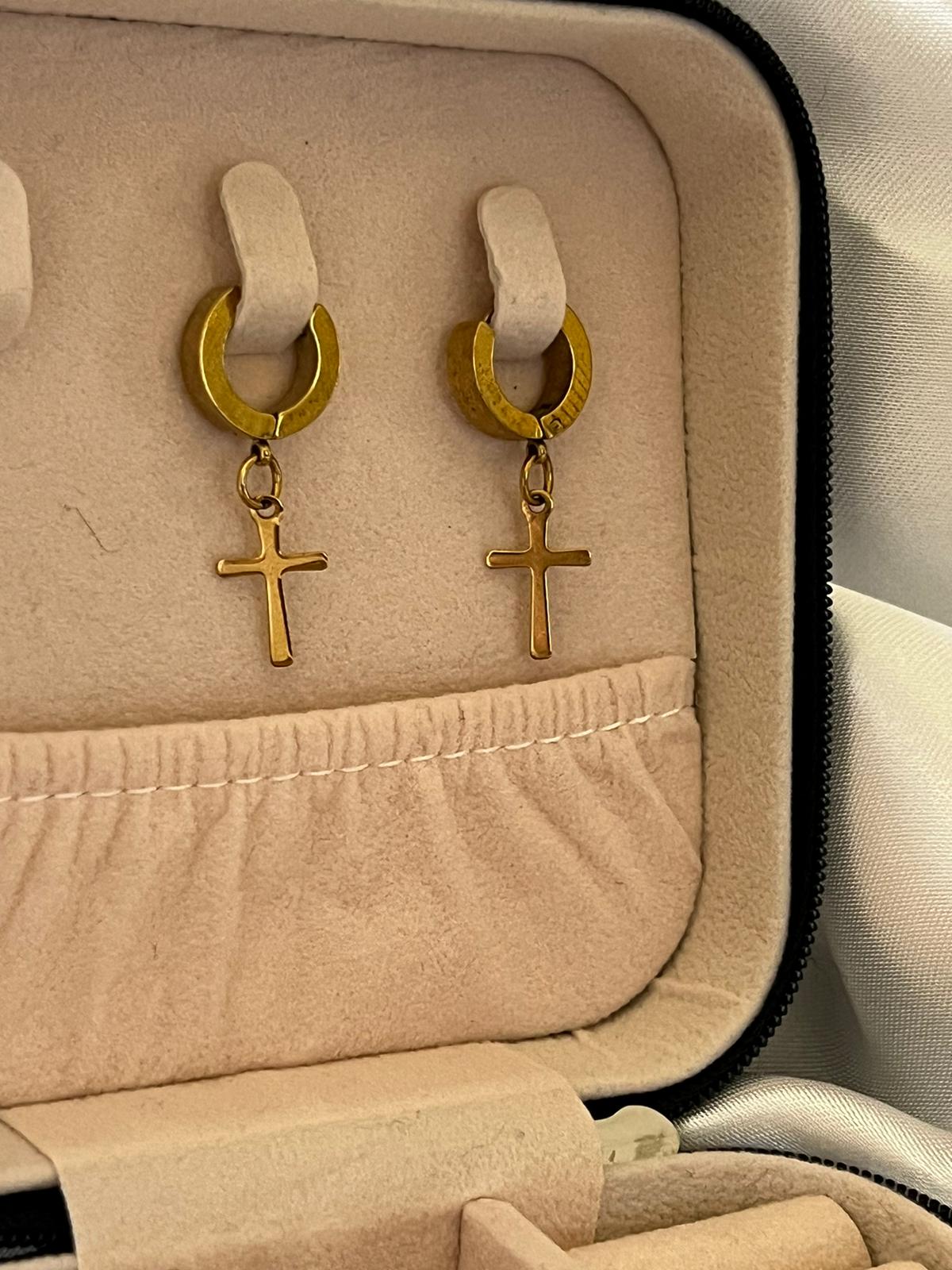 Orecchini croce piccola.