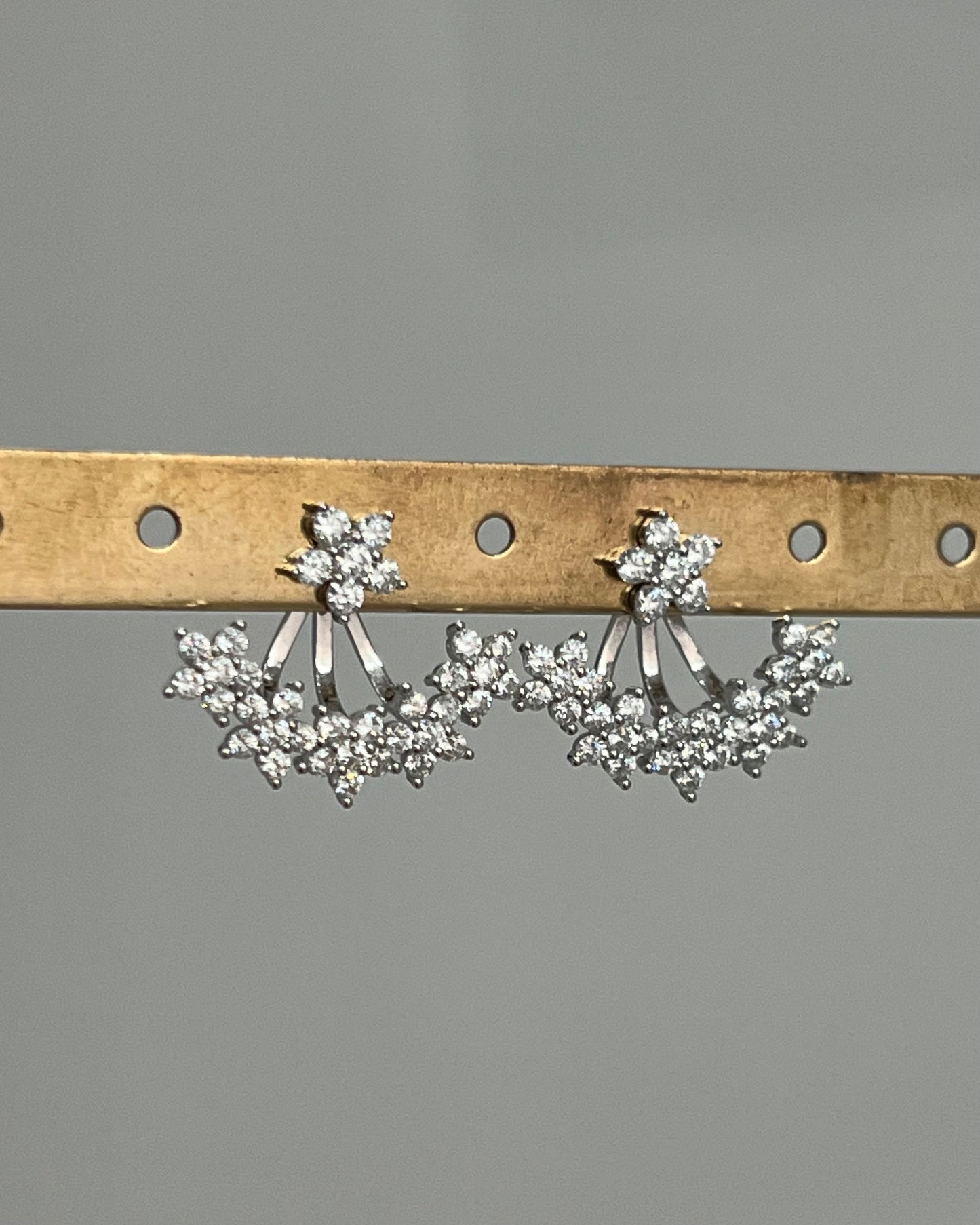 ORECCHINI FIORE MAGIC