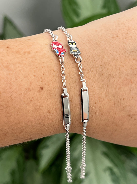 BRACCIALE TARGHETTA SUPEREROE