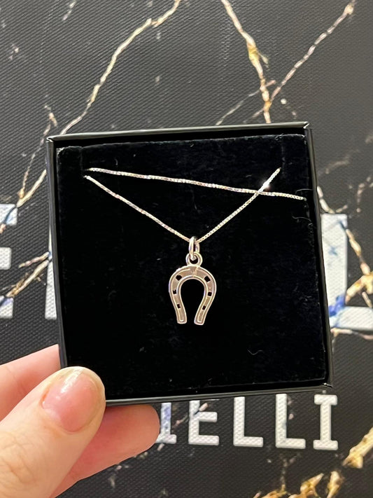 Collana ferro di cavallo.