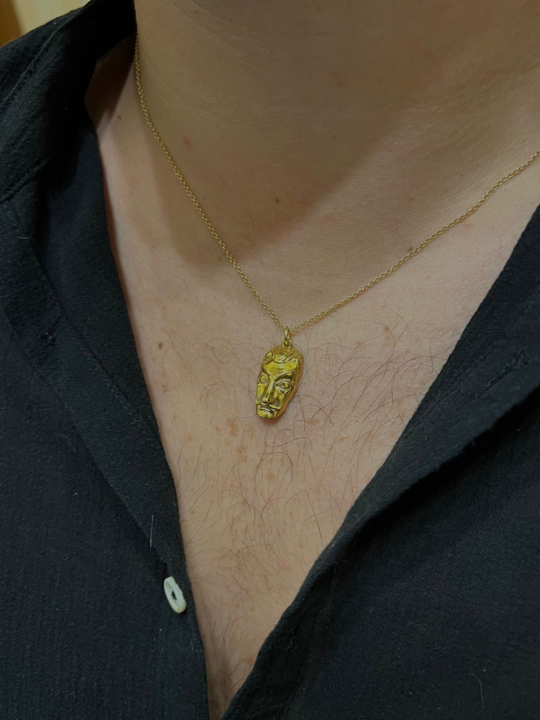 Collana maschera Dalì.